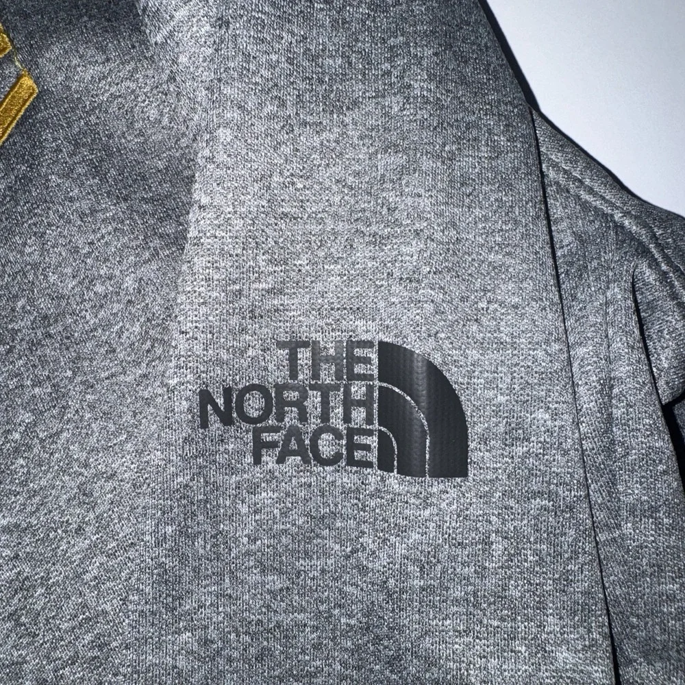 Men's Small The North Face Gray Full Zip Polyester Activewear Jacket